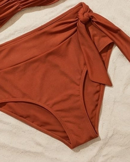 תחתון ביקיני גבוה מחטב דגם לוטוס צבע קינמון