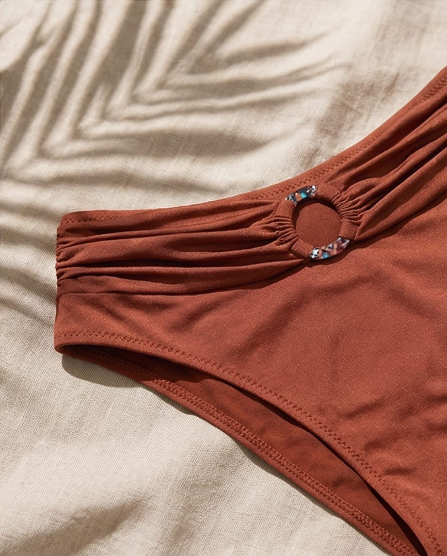 תחתון ביקיני גבוה דגם מלדיביים צבע קינמון