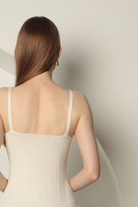 שמלת איביזה – גזרת מקסי רכה ונשפכת