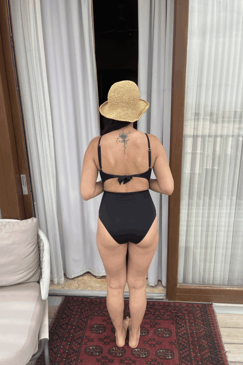 בגד ים שלם מחטב צבע שחור דגם איביזה