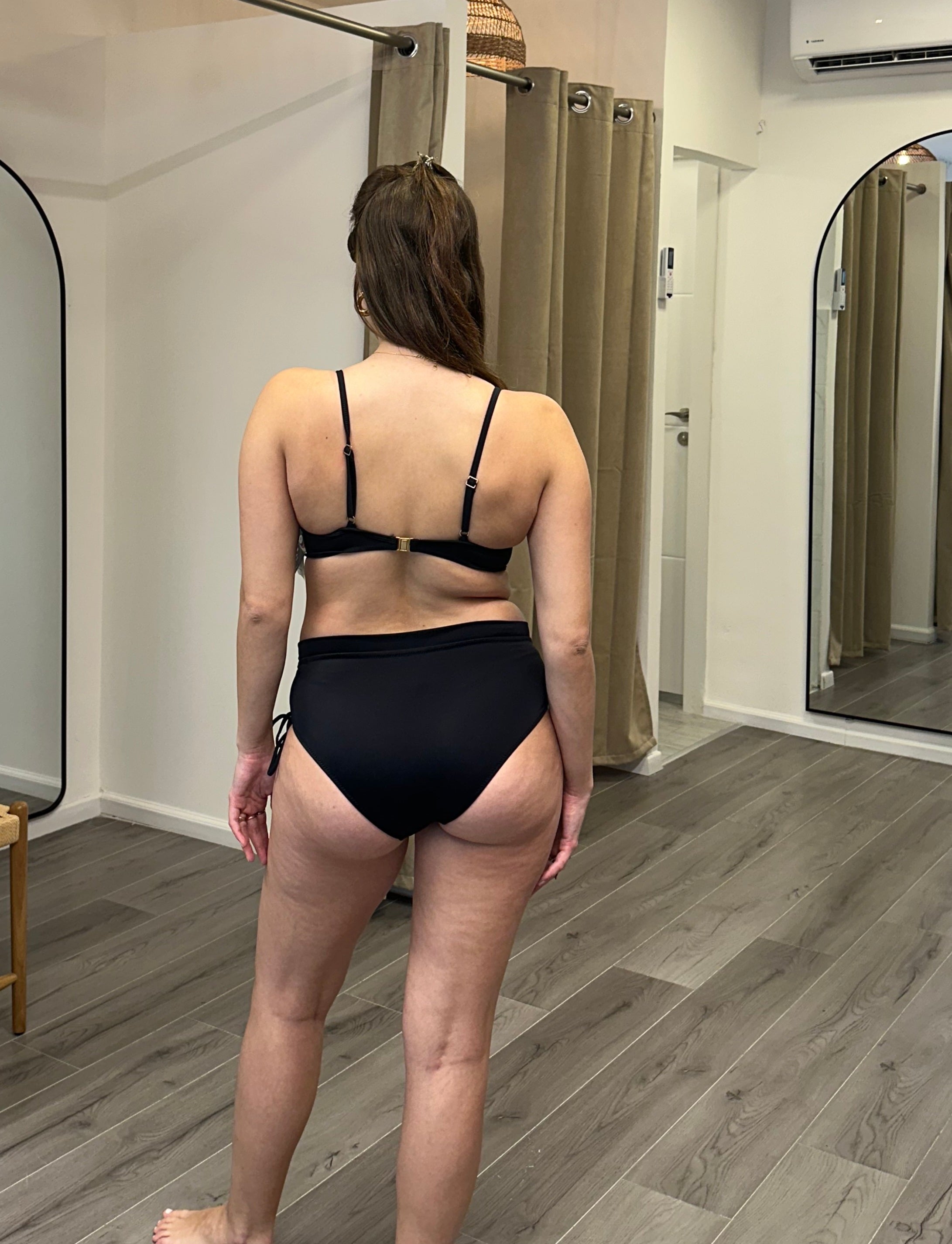 תחתון ביקיני דגם קופנגן צבע שחור