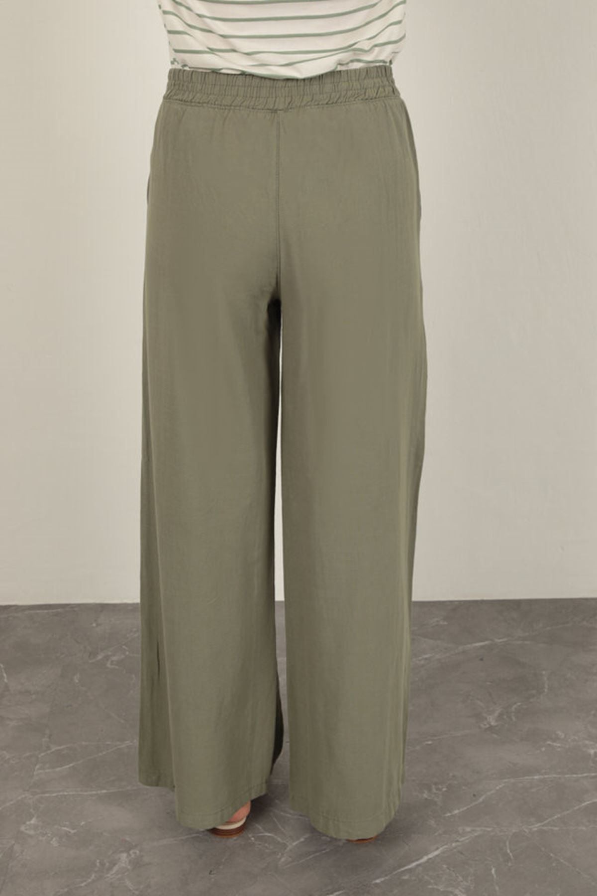 מכנס ארוך מבד פשתן - ירוק מרווה