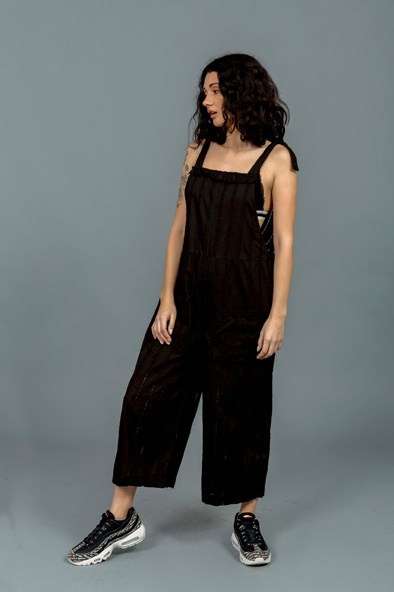 אוברול דגם רוקי שחור/אפור רקמת מרובעים