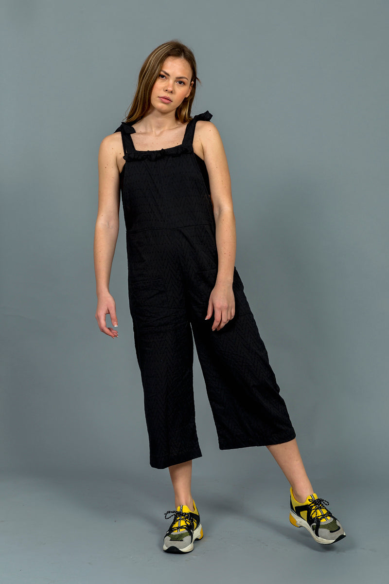 אוברול דגם רוקי שחור טקסטורת מעוינים