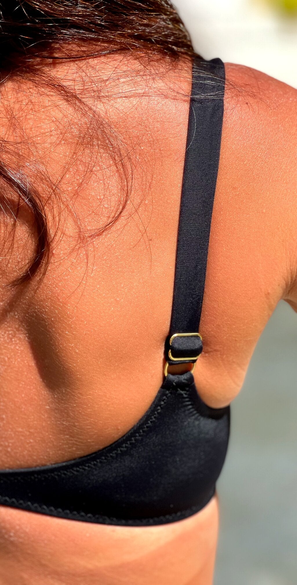 תחתון ביקיני דגם פרדייס צבע שחור