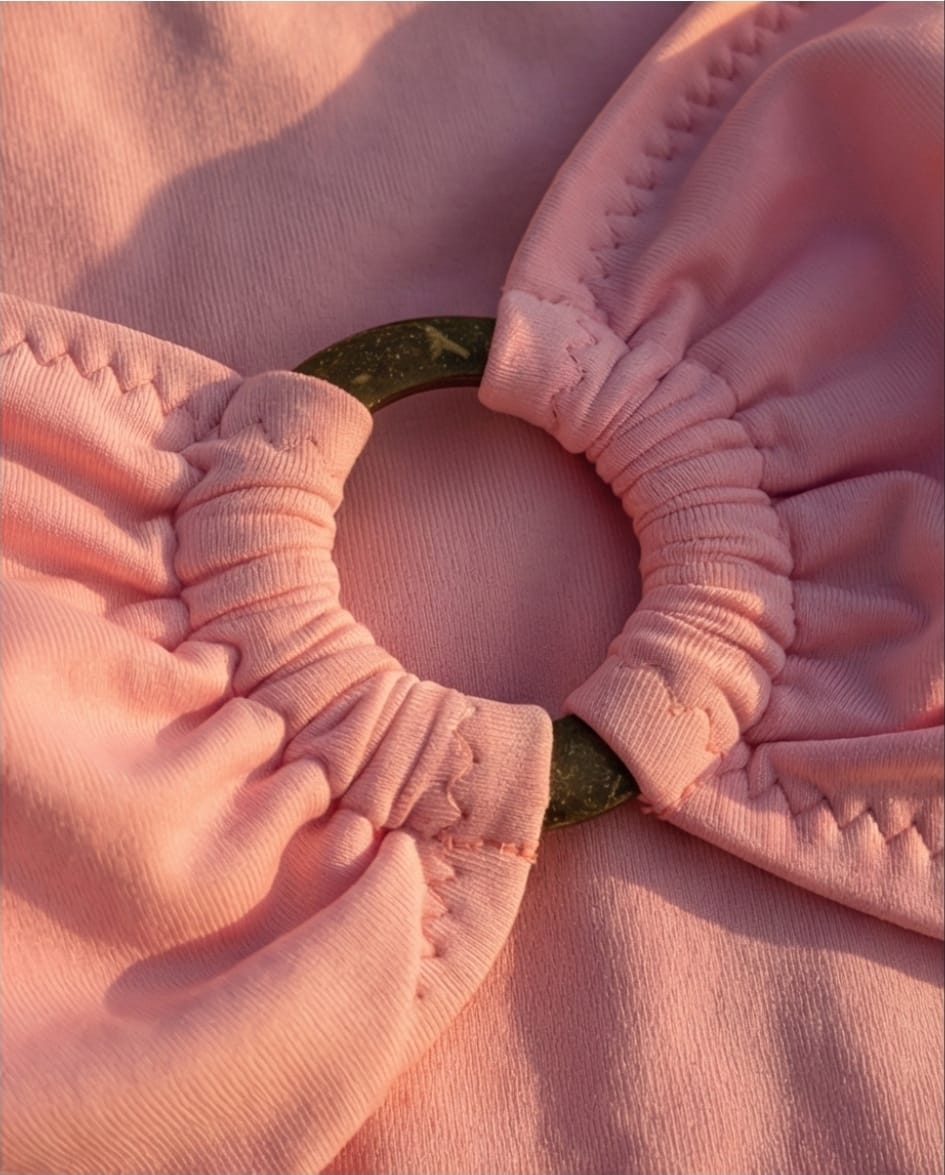 חזיית סטרפלס דגם ריף ורוד