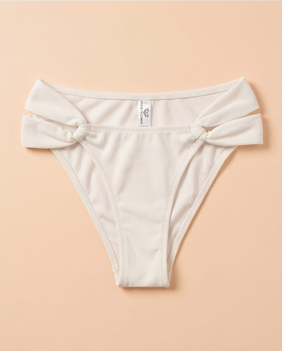 תחתון רצועות דגם ריף לבן