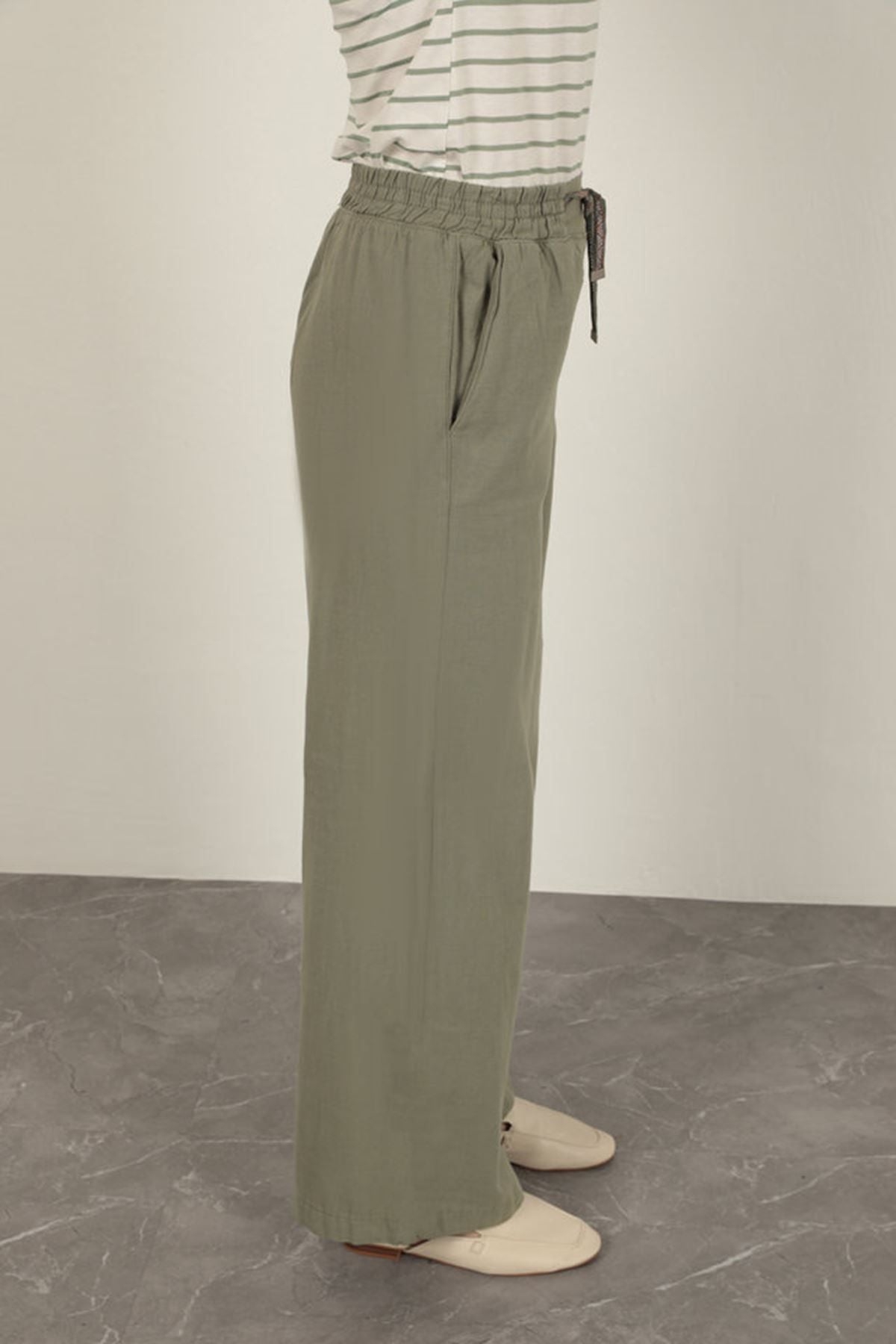 מכנס ארוך מבד פשתן - ירוק מרווה